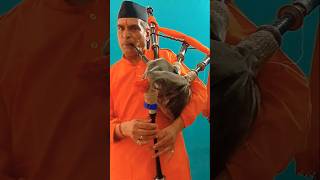 Beenbaja Pahadi Dhunshorts bagpiper youtubeshorts pahadiculture bagpipemusic ytshorts [upl. by Barsky295]