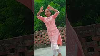 😜😜😍😍Kahat taare baau ji n rhe deb Ghar me  bhojpuri song sorts video dance❤️❤️❤️❤️ [upl. by Ddal]