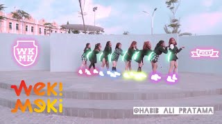 Weki Meki 위키미키  Picky Picky dance cover  scribble glow animation [upl. by Mays948]