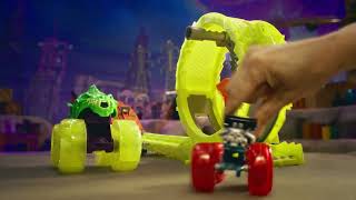 Hot Wheels Monster Trucks Power Smashers Oyun Seti [upl. by Laith379]