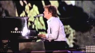 The Long and winding road  Paul McCartney Live [upl. by Sokcin]