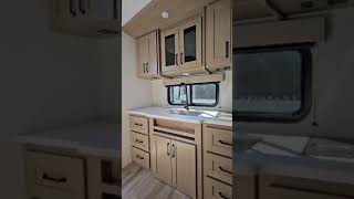 2025 Grand Design Reflection 100 22RK Walkthrough amp Review  Compact Fifth Wheel  Southaven RV [upl. by Eenwahs158]