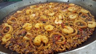 Gran arroz con mariscos en paella [upl. by Bluma]