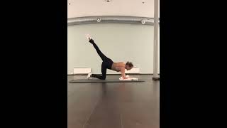 Abs amp core workout move from Tracy Anderson [upl. by Hamaso]