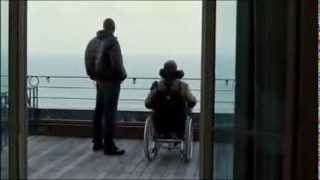 11 Intouchables  Ludovico Einaudi Fly Scene [upl. by Barcellona]