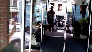 2 automatic doors  Hotel Medemblik [upl. by Junina]