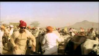 Khakee  Drama  Action Scene  Ajay Devgan  Aishwarya Rai  DCP Anant Chases Angre [upl. by Enida]