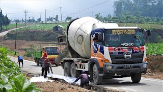 Hino 500 Ready Mix Cement Trucks Pouring Concrete Truk Molen [upl. by Haseena406]