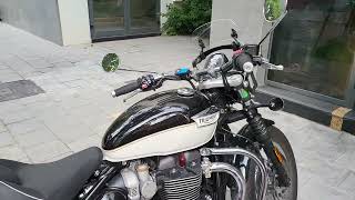 My Triumph Bonneville Speedmaster 2022 with Vance amp Hines sound [upl. by Ailahtan]