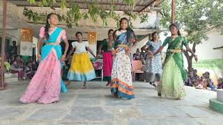 Akasam thanu rekkalu song Dance performed by the ZPHS Sathapur [upl. by Amarette]