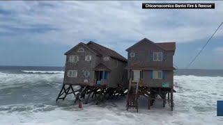 WATCH Rodanthe North Carolina home collapses [upl. by Akem]