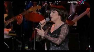 Мирей Матье  Mireille Mathieu Pardonnemoi ce caprice denfant [upl. by Dumah]