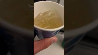 Polar Premium Ginger Ale on a Plane mukbang asmr gingerale polar airplane delta [upl. by Nodroj158]