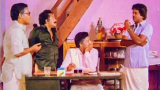 തൊഴിലാണെന്റെ ചോറ്😃😃 ചോറാണെന്റെ തൊഴില്😝😝  Akkare Ninnoru Maran Comedy  Malayalam Comedy Scenes [upl. by Ob]