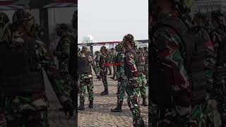 Prajurit Baret Hijau KOSTRAD TNI AD [upl. by Eirovi311]