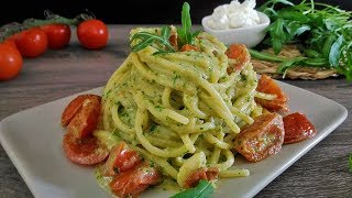 Spaghetti al pesto di rucola e pomodorini [upl. by Margarete721]