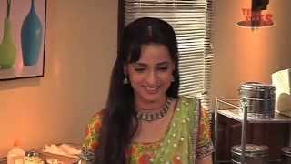 Sanaya Iranis Masti Behind the scenes of Rangrasia [upl. by Iot]