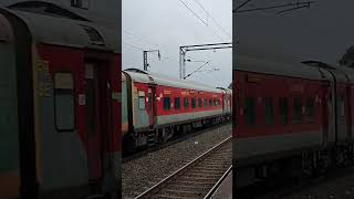 12860 Howrah CSMT Mumbai Gitanjali Express train indianrailways youtubeshorts trendingshorts [upl. by Matthia247]