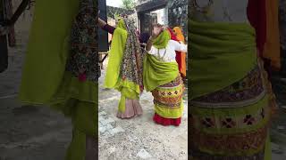 Kaari kaari julfin waro gurjar rasiya [upl. by Ludba391]