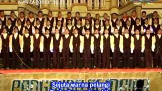 Lagu untuk sahabat Koor Panggung Gembira Santri Kelas 6 2010 [upl. by Ellerred]