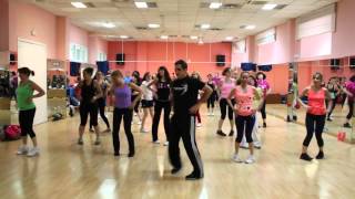 Salsa quotAcuyuyequot DLG CoreoFitness MundoGuyi [upl. by Aicitan]