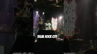 Live Concert Rock Shine part II Tegal rock cityBROWBand [upl. by Meade333]