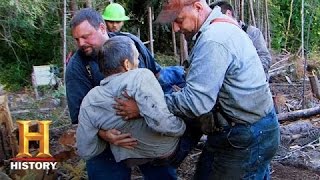 Ax Men Craig Rygaard is Seriously Injured S8 E16  History [upl. by Akimed88]