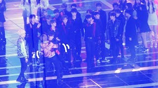 워너원 끝인사 Wanna One Closing greetings  BTS hug  SBS 가요대전 엔딩무대 Ending Stage [upl. by Nellahs557]