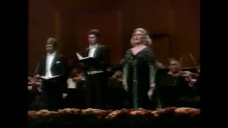 Anna Bolena Giudici ad Anna  Joan Sutherland  Avery Fischer Hall  1985 [upl. by Oileduab]