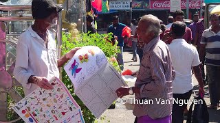 Sri Lanka  Busy streets in Downtown Colombo [upl. by Naylor306]