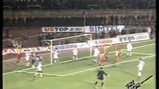 199293 sezonu 14hafta maçı Beşiktaş 1  Galatasaray 3 48 maçlık yenilmezliğin sonu 5121992 [upl. by Cirri]