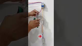 light switch wiring methodelectrician knowledge sharing electricalsafety [upl. by Onitnerolf]