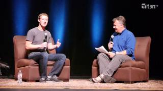 Video Mark Zuckerberg erzählt aus den Anfangstagen von Facebook Y Combinator Startup School 2013 [upl. by Corbie]