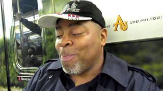 Elgin Bolling  Caricaturist  quotThe Subway Surferquot Part 2 [upl. by Schaefer978]