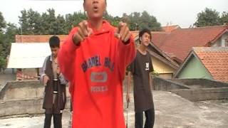 2AC Rapp Ft Rizki Mc  Cowo Plongo [upl. by Shanda]