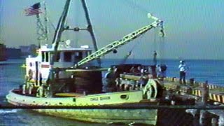 CS Cable Queen lays underwater telephone cable in the Hudson River between Liberty and Ellis Island [upl. by Danella]