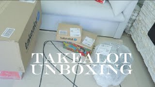 Life of a South African 🇿🇦 TAKEALOT UNBOXING FOR HOSTING THIS FESTIVE SEASON [upl. by Eecrad650]