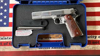 Review of the beautiful Smith and Wesson E series 1911 [upl. by Lishe]