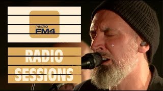 Fink  Looking Too Closely  FM4 SESSION 2017 [upl. by Haldi]