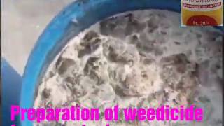 Preparation of weedicide with waste decomposer WDC [upl. by Nnahtur]