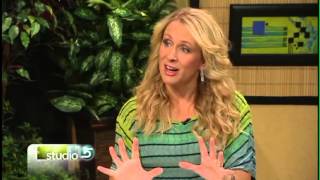 Successful Coparenting After Divorce Julie Hanks LCSW on KSL TVs Studio 5 [upl. by Afrikah954]