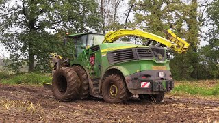 Maïs 2023  John Deere 9700 met dubbellucht in de modder  John Deere met Dewa 3 asser vast [upl. by Nellaf]