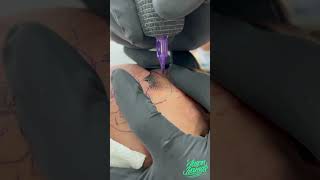 TATUAJE FLOR DE LOTO EN EL BRAZO  AGUJAS DE 3RL  PUNTILLISMO DE ARRASTRE [upl. by Bil]