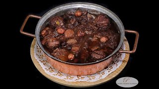 Paleron de bœuf en daube aux châtaignes et noisettes [upl. by Narbig569]