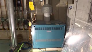 LARGE GAS BOILER NO HEAT CALL [upl. by Enomis]