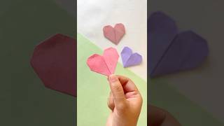 sticky note origami heart  1 minute craft  easy origami  cute gift idea  post it note craft [upl. by Bakemeier757]