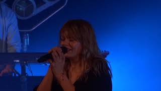 Louane  Midi Sur Novembre  Paris 05032018 [upl. by Mel]