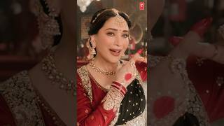 Madhuri Dixits Grace😍  Bhool Bhulaiyaa 3  Ami Je Tomar 30 [upl. by Gorrono620]