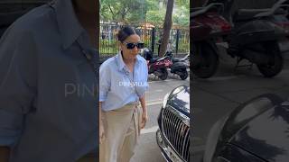 Gauri Khan amp Alvira Khan ARRIVE at Malaika Arora’s residence  shorts bollywood [upl. by Phoebe285]