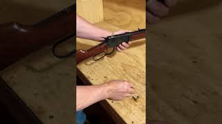 ✅out😳quick loading and unloading Winchester model 1892 4440 caliber trappers special [upl. by Yatnahs155]